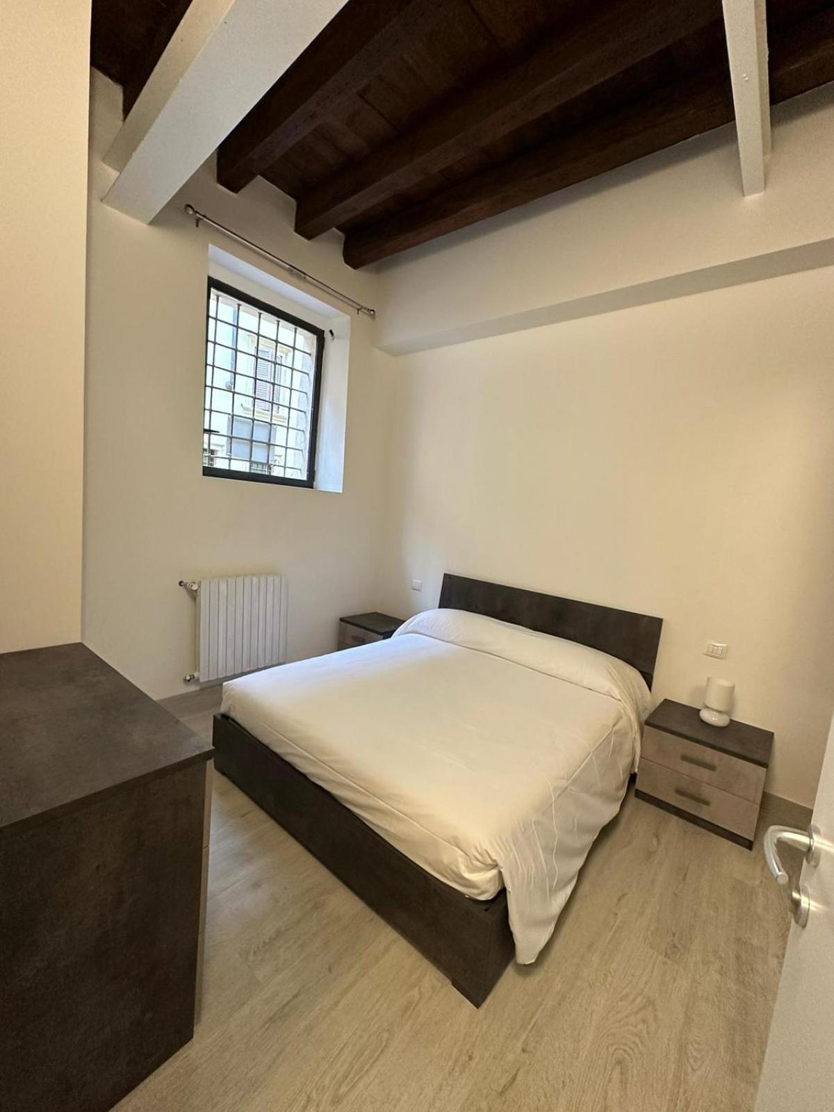 Al Campanile Apartment Verona Ngoại thất bức ảnh